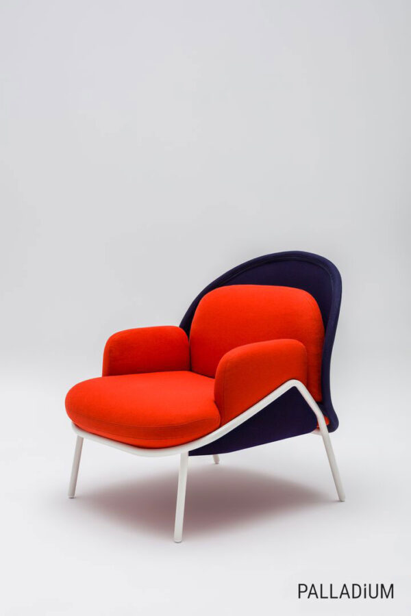 Expansion armchair